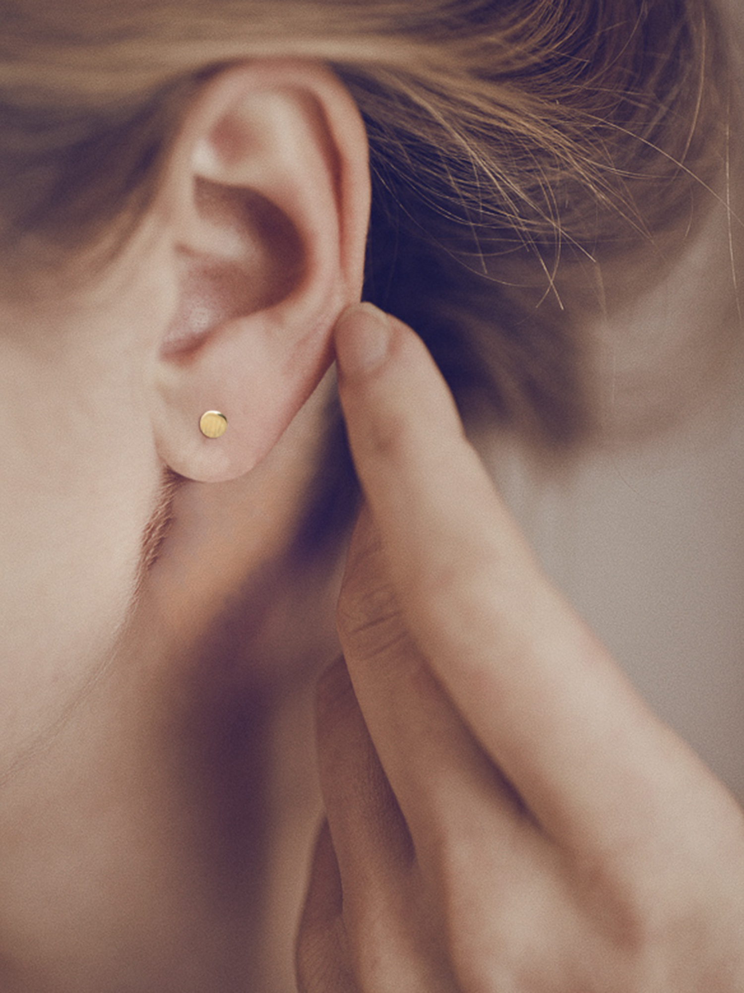 ohrstecker-gold-klein-277xxi-1.jpg